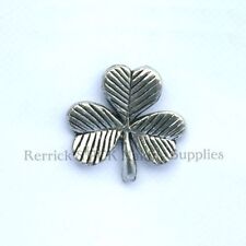 ONE PEWTER BADGE FOR WALKING STICK MAKING IRISH SHAMROCK
