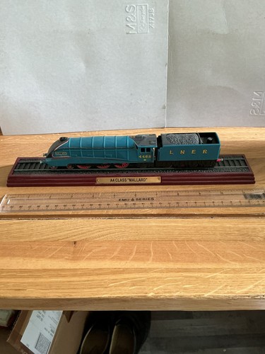 Lner class mallard 4468 - a4,