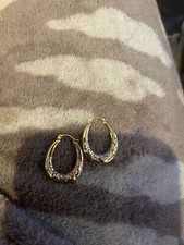 9ct gold stud earrings new