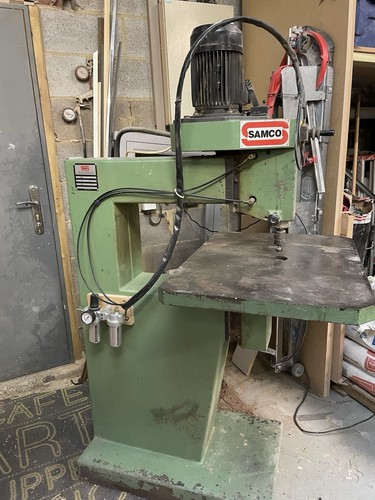 Overhead router - overhead,