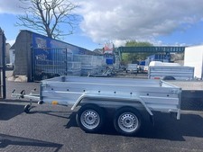BRAND NEW 8,7ft x 4,2ft TWIN AXLE FLAT TRAILER