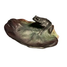 Daum France Pate de Verre Large Frog on Lily Pad Signed 6.5”