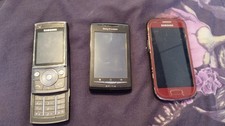 Bundle 3 Old Mobile Phones