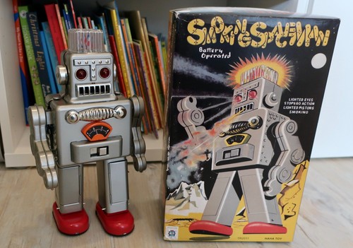 Smoking spaceman tin - spaceman,