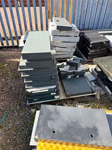 Approx20 pallets black - pallets,