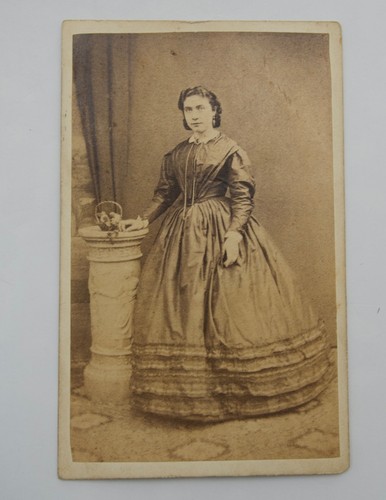 Cdv pretty victorian - of,