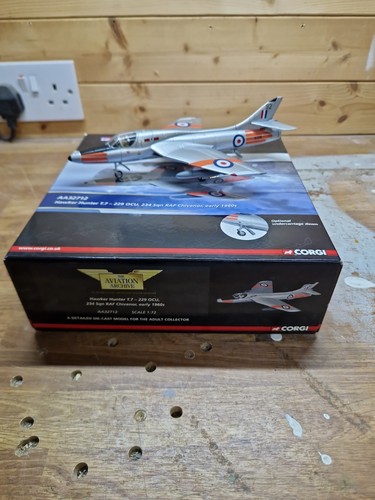 Corgi aviation archive hawker - corgi,