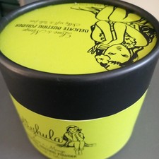 Bettyhula - Delicate Dusting