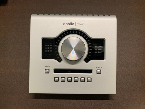 Universal audio apollo twin - audio,