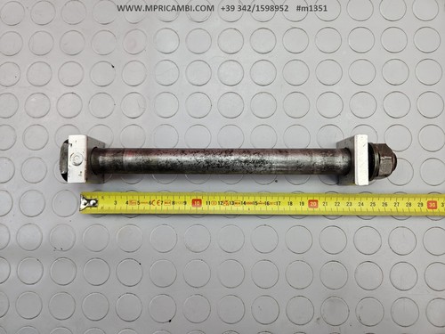 Rear wheel pin 5et - rear, 5et-25381-00-00