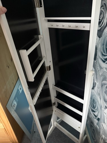 White freestanding full length - freestanding, full-length