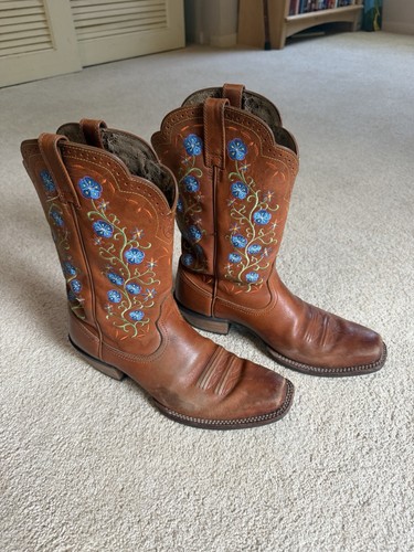 Women ariat boots - women’s, 9