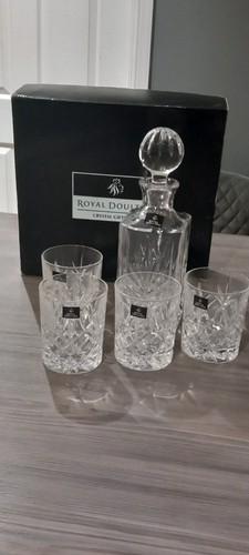 Royal doulton fine lead - royal,