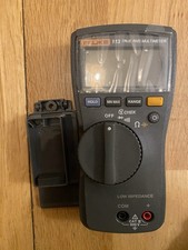Fluke 113 True RMS Digital