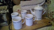 Teapot and Four mugs White with Lettering
