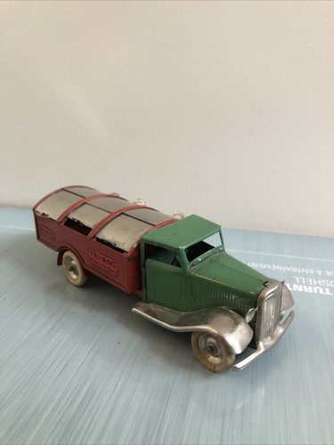 Tri ang minic - pre-war, dust