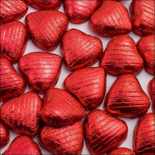 Red foiled wrap solid milk - red,