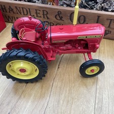 UH DAVID BROWN 990 IMPLEMATIC TRACTOR 1/16 SCALE