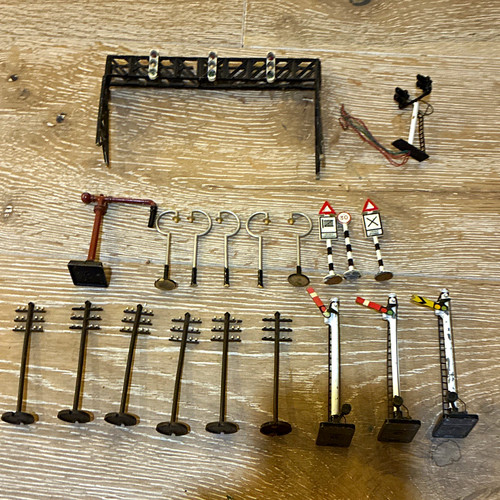 Model railway signal job lot - signal,