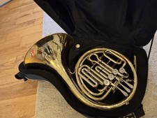 F/Bb compensating double French Horn:  PRIMO copy of Paxman Studenti; CASE incl.