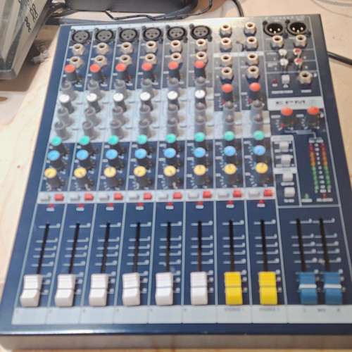 Soundcraft epm6 2 - epm6, 6+2