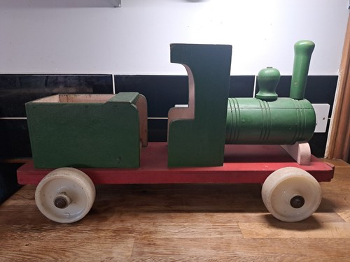 Vintage large wooden toy train - large,