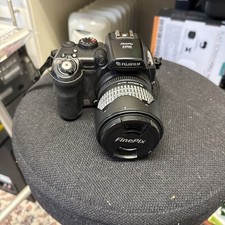 Fujifilm FinePix S9500 9MP