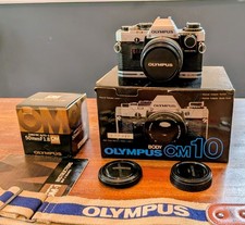 OLYMPUS OM10 SLR & OLYMPUS