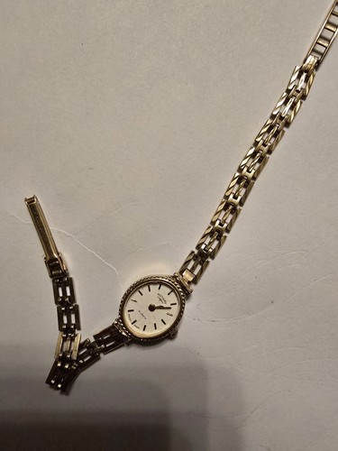Vintage 9ct gold ladies - vintage,