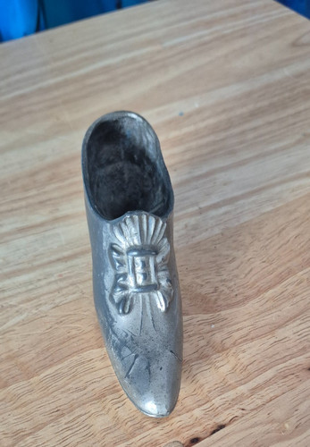Vintage shoe pin cushion