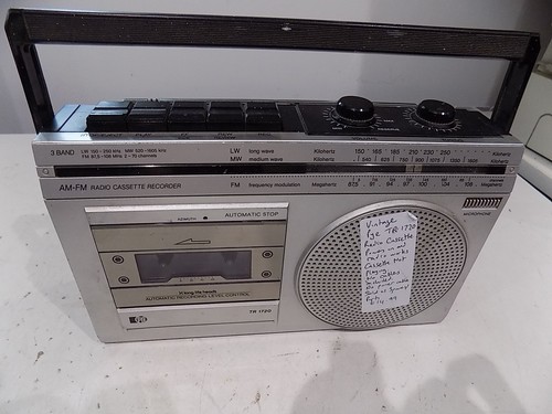 Vintage pye tr1720 radio - tr1720,