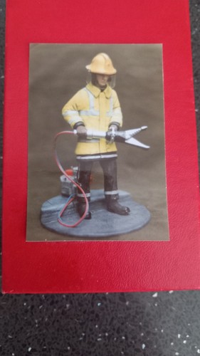Resin 120mm firefighter - resin,