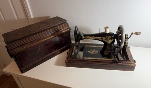Antique singer 16k hand - singer, crank