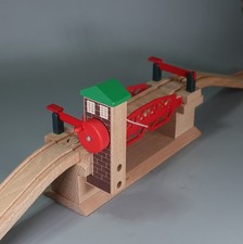BRIO 33757 LIFTING BRIDGE for Thomas and Friends Wooden Railway Engine Train Set