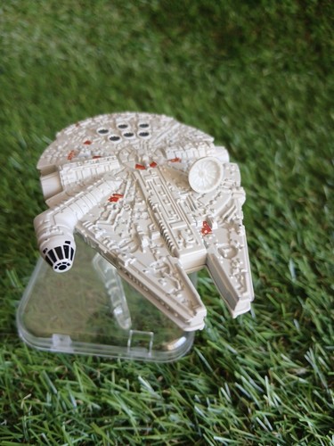 Hotwheels star wars millennium - star,
