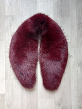 Women`s Fur collar, fox fur