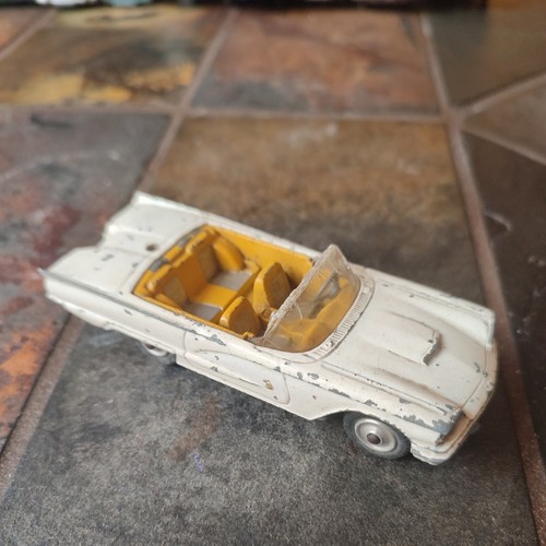 Corgi toys 215 white - corgi, no