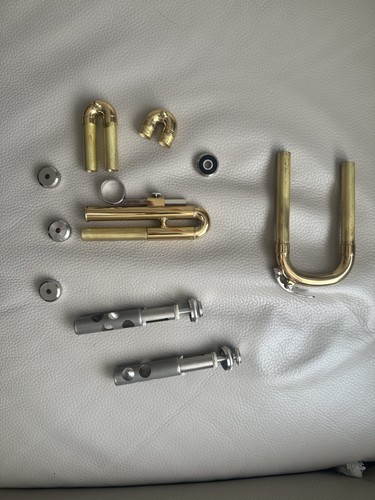 Yamaha trumpet ytr1335 only - trumpet,