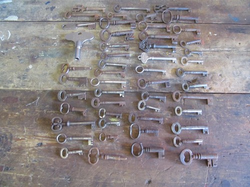 Job lot old - job, keys