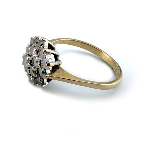Gold diamond ring 9ct - , with