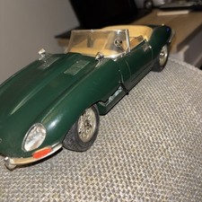 BURAGO1.18 JAGUAR E - TYPE