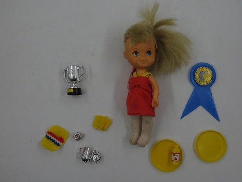 Vintage sindy doll red dress - sindy, +