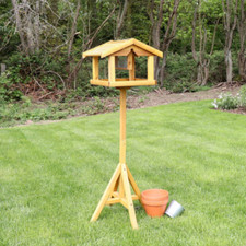 Deluxe Wooden Bird Table Wild Feeder Free Standing Feeding Station Traditional