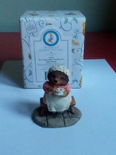 The World of Beatrix Potter A1316 Mrs Tiggy-Winkle Drinking Tea Figurine