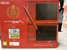 Nintendo DSi XL Super Mario