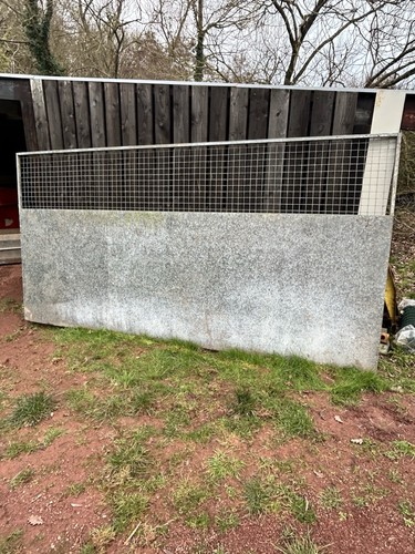 Galvanised metal fence - xl,