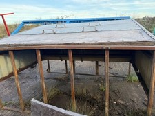 Galvanised calf creep feeder