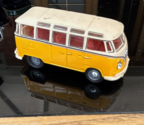 Volkswagen type bus - type,
