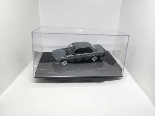 Scale model bmw m5 - 1/43,