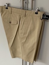 JEFF BANKS BEIGE SHORTS SIZE